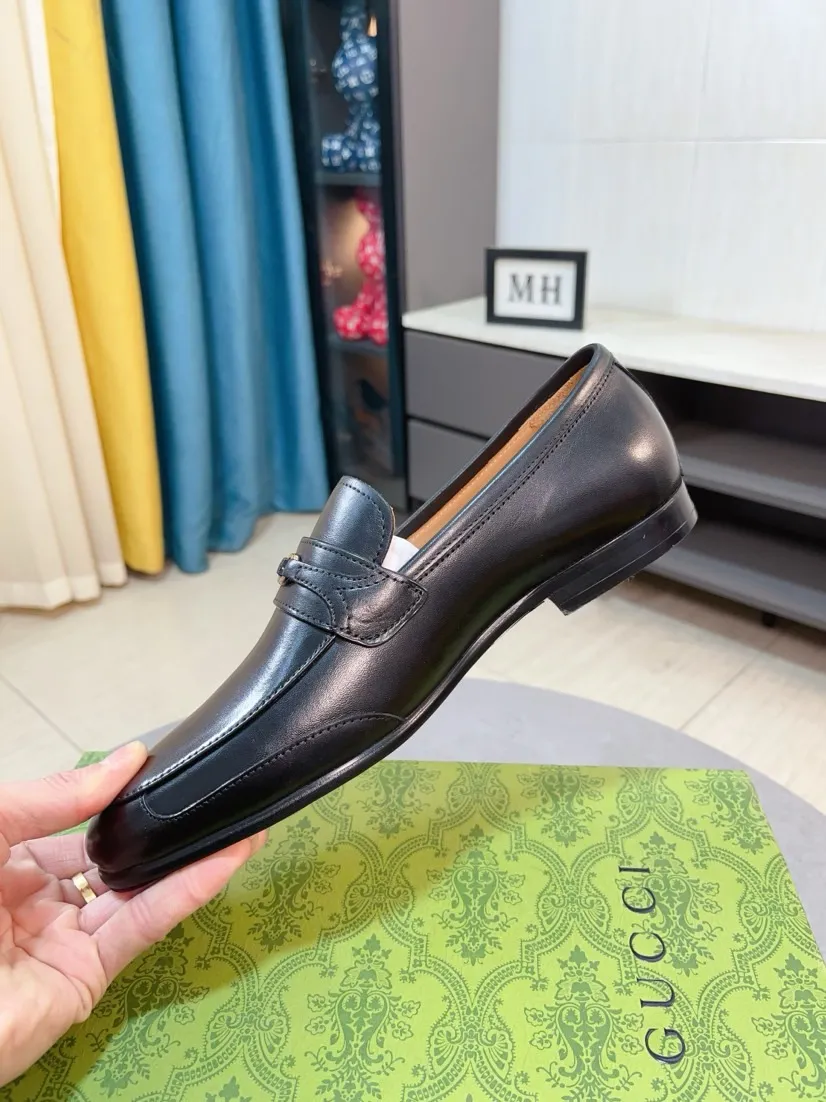 Men's shoes 💰500🌹🌹【GUCCI】The most popular classic Gucci leather shoes. Synchronized with the official website, the upper is made of Italian first-layer cowhide ➕cowhide lining, with unique brand and unique craftsmanship. Highlighting the hot style of the new year. Stop hesitating, stop wandering, get it now. Number: 38--44